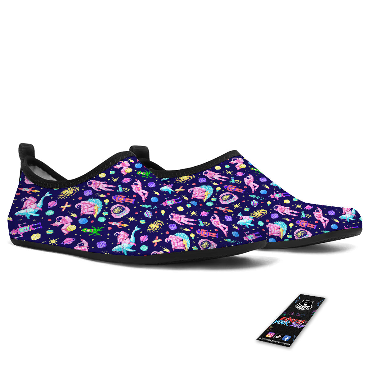 Space Astronaut 8 Bit Print Pattern Water Shoes-grizzshop