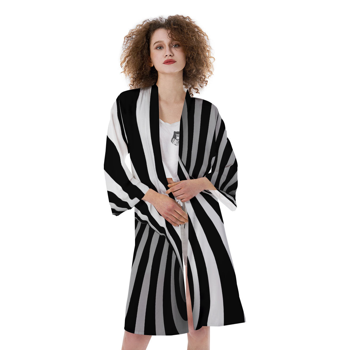 Spiral Twist Illusion White And Black Print Kimono-grizzshop