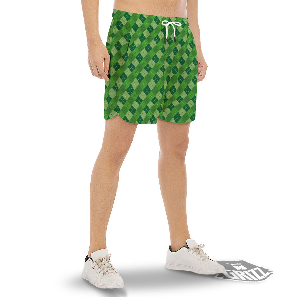 St. Patrick's Day Green Plaid Print Men's Gym Shorts-grizzshop