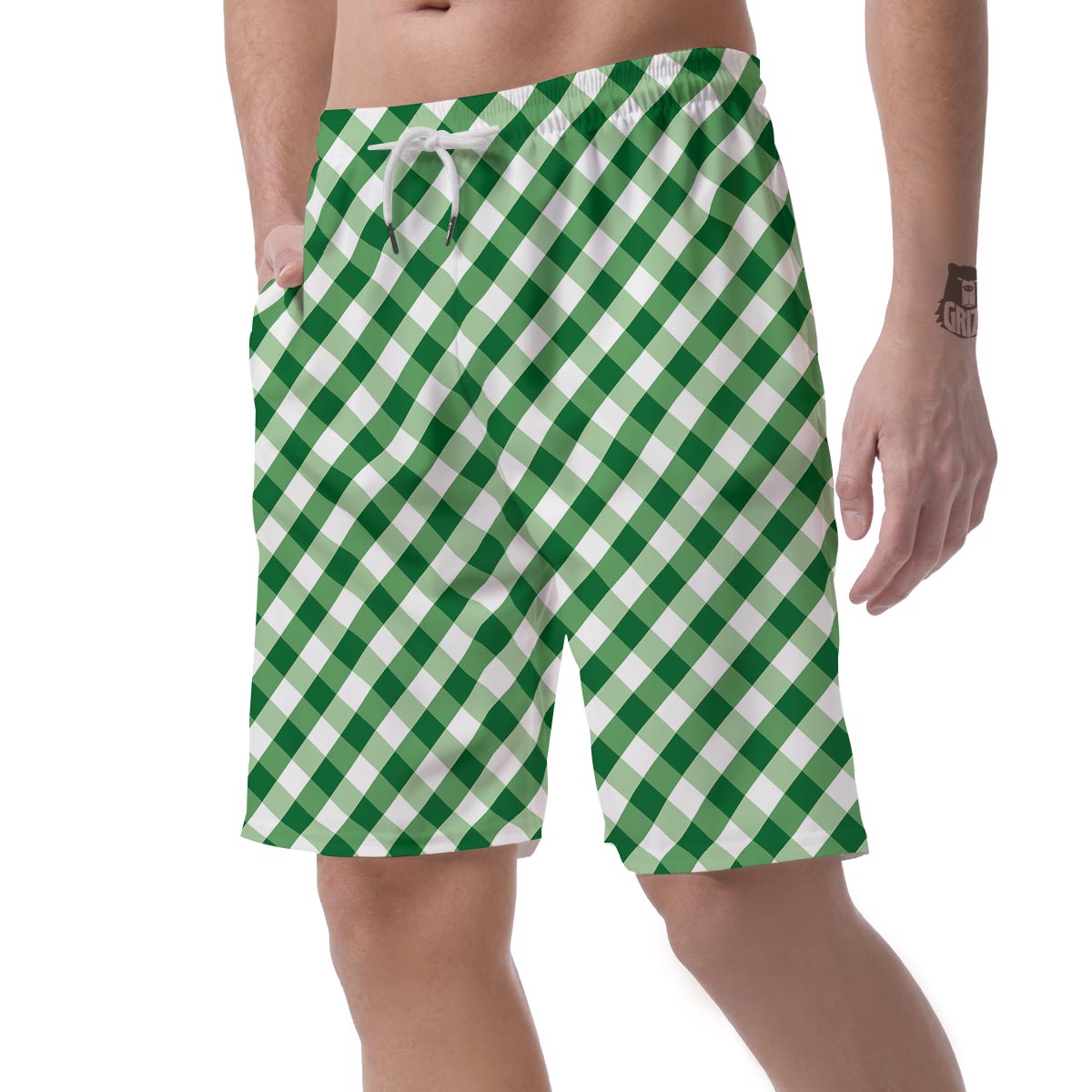 White Gingham And Green Shamrock Print Pattern Men's Shorts-grizzshop