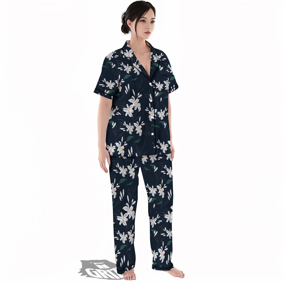 White Lily Black Print Pattern Women's Pajamas Set-grizzshop