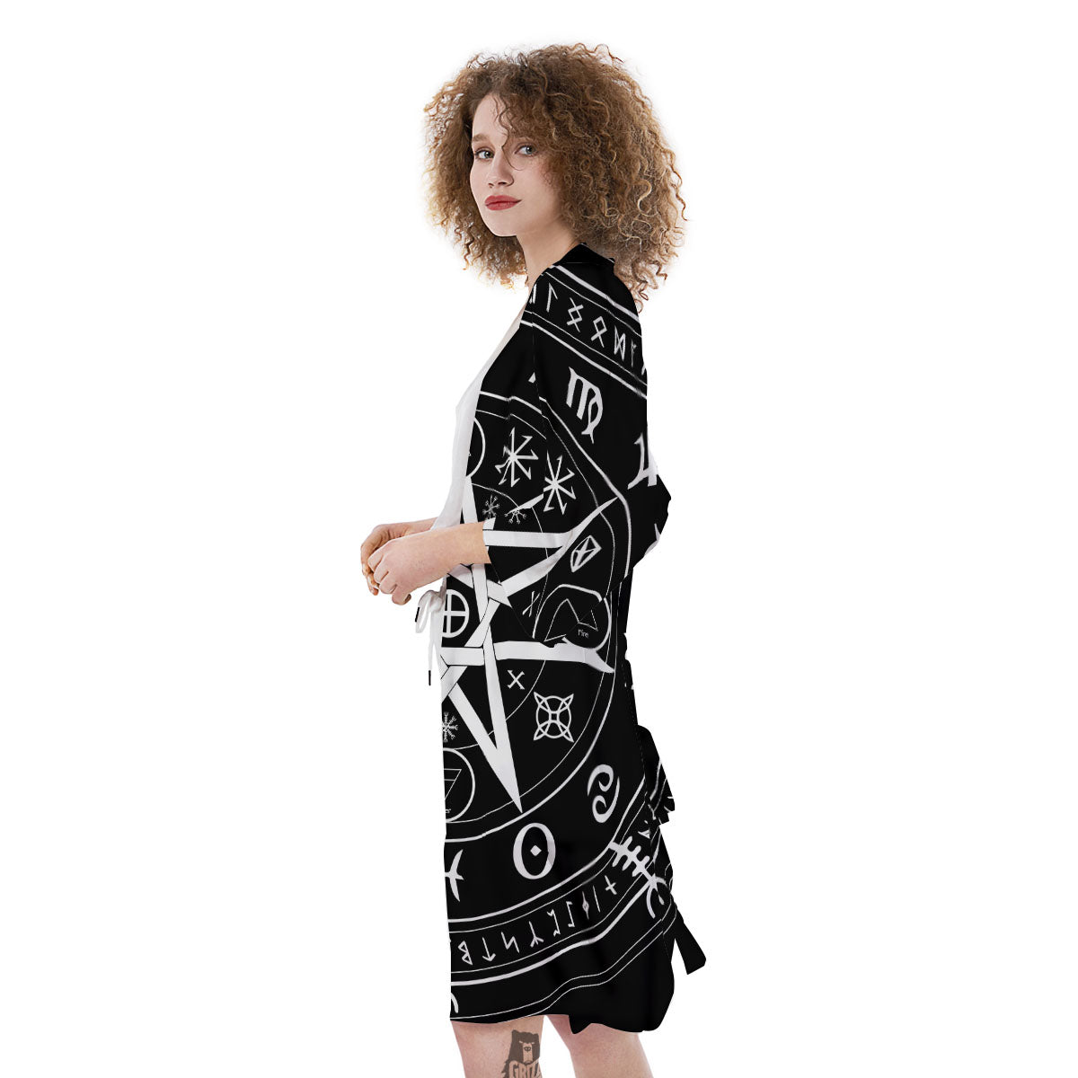 Wiccan Mystic White And Black Print Kimono-grizzshop