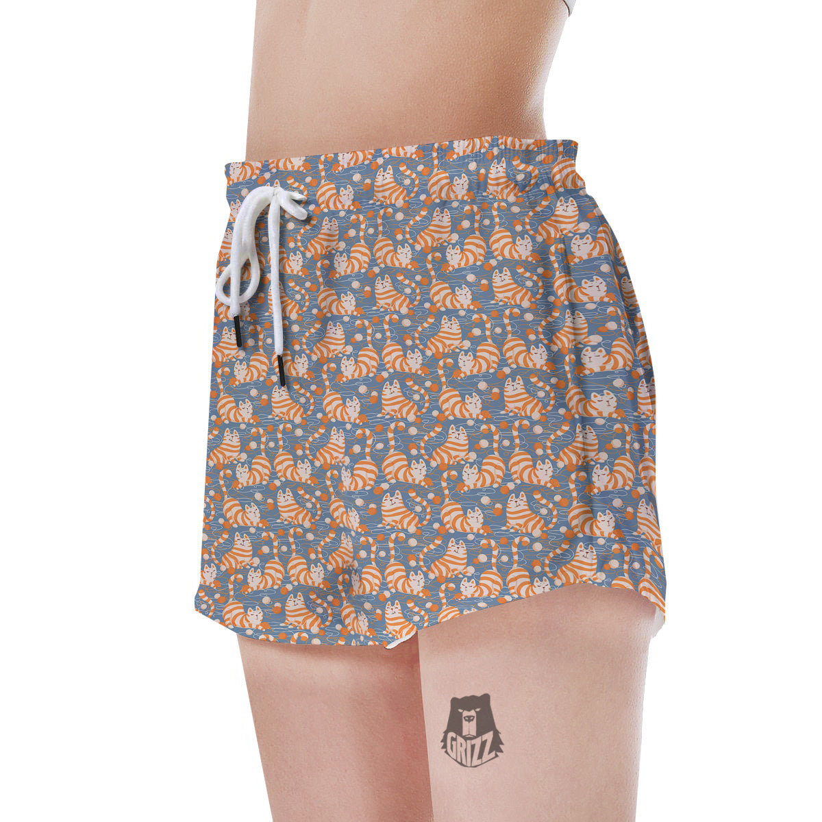 Yarn Ball And Cat Print Pattern Women's Shorts-grizzshop