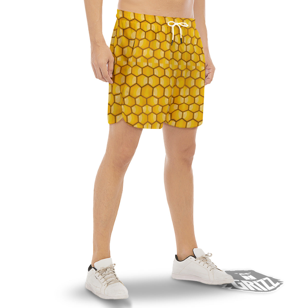 Yellow Honeycomb Print Pattern Men's Gym Shorts-grizzshop