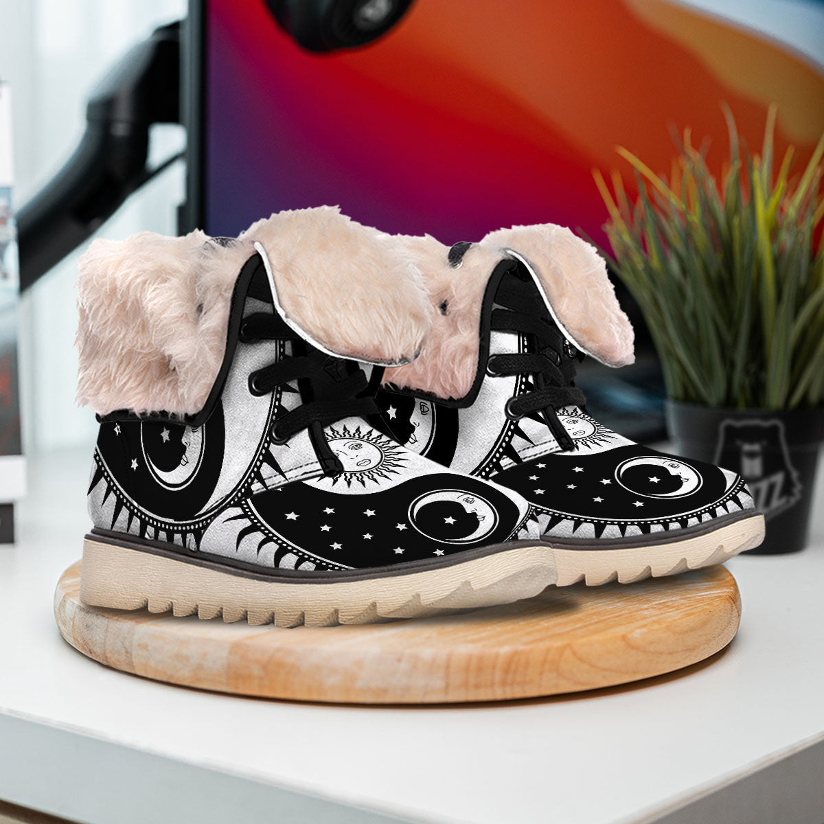 Yin Yang Sun White And Black Print Snow Boots-grizzshop