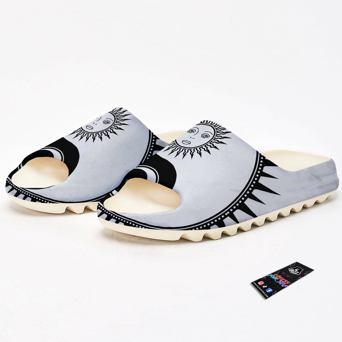 Yin Yang Sun White And Black Print Sandals-grizzshop