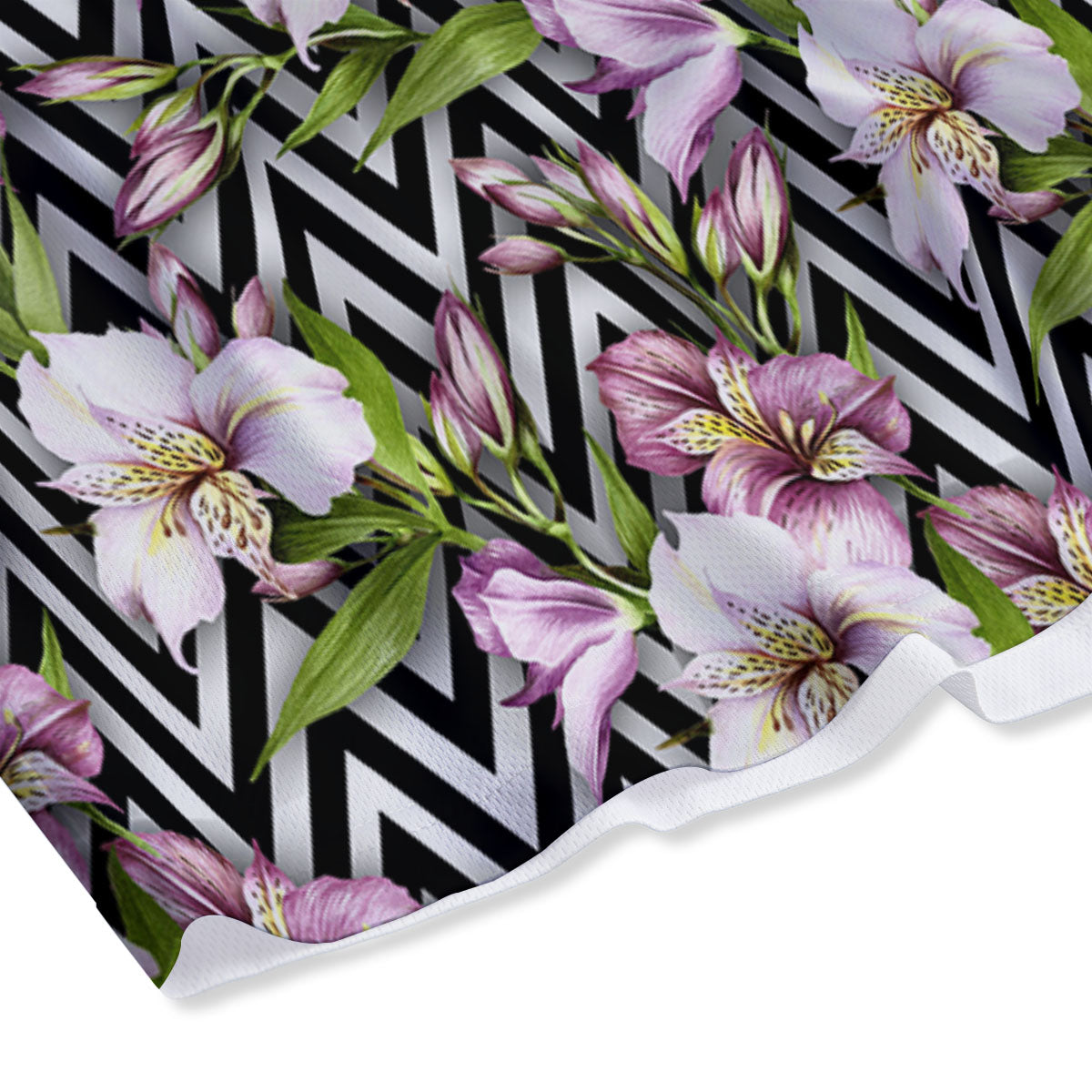 Zigzag Alstroemeria Purple Print Pattern Mesh Shorts