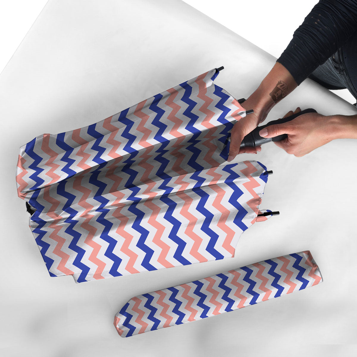 Zigzag White Pink And Navy Print Pattern Umbrella-grizzshop
