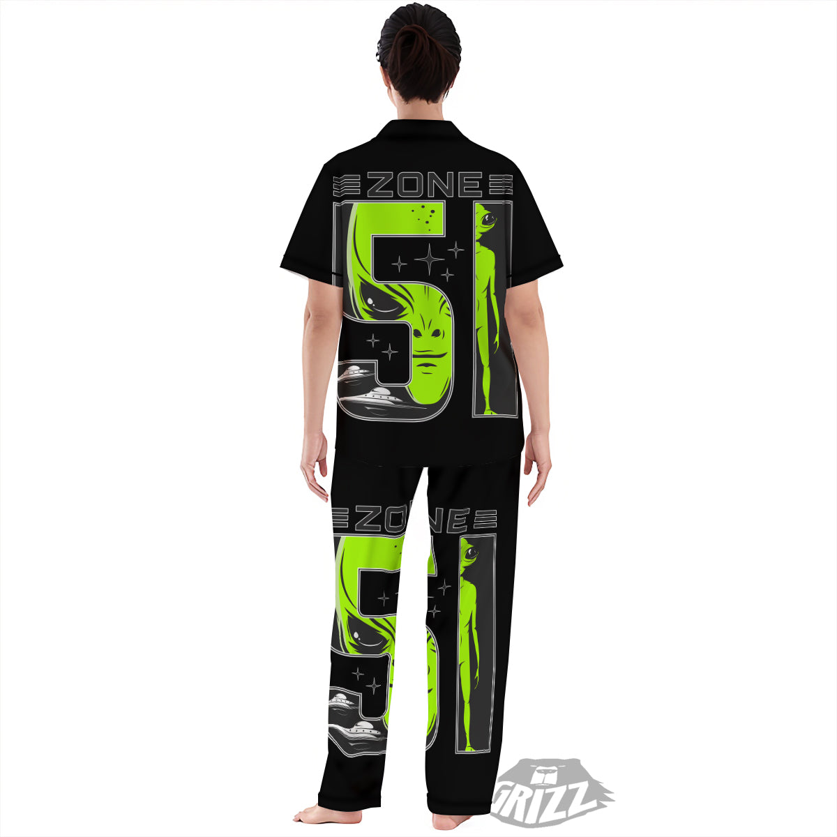 Zone 51 Alien And UFO Print Women's Pajamas Set-grizzshop