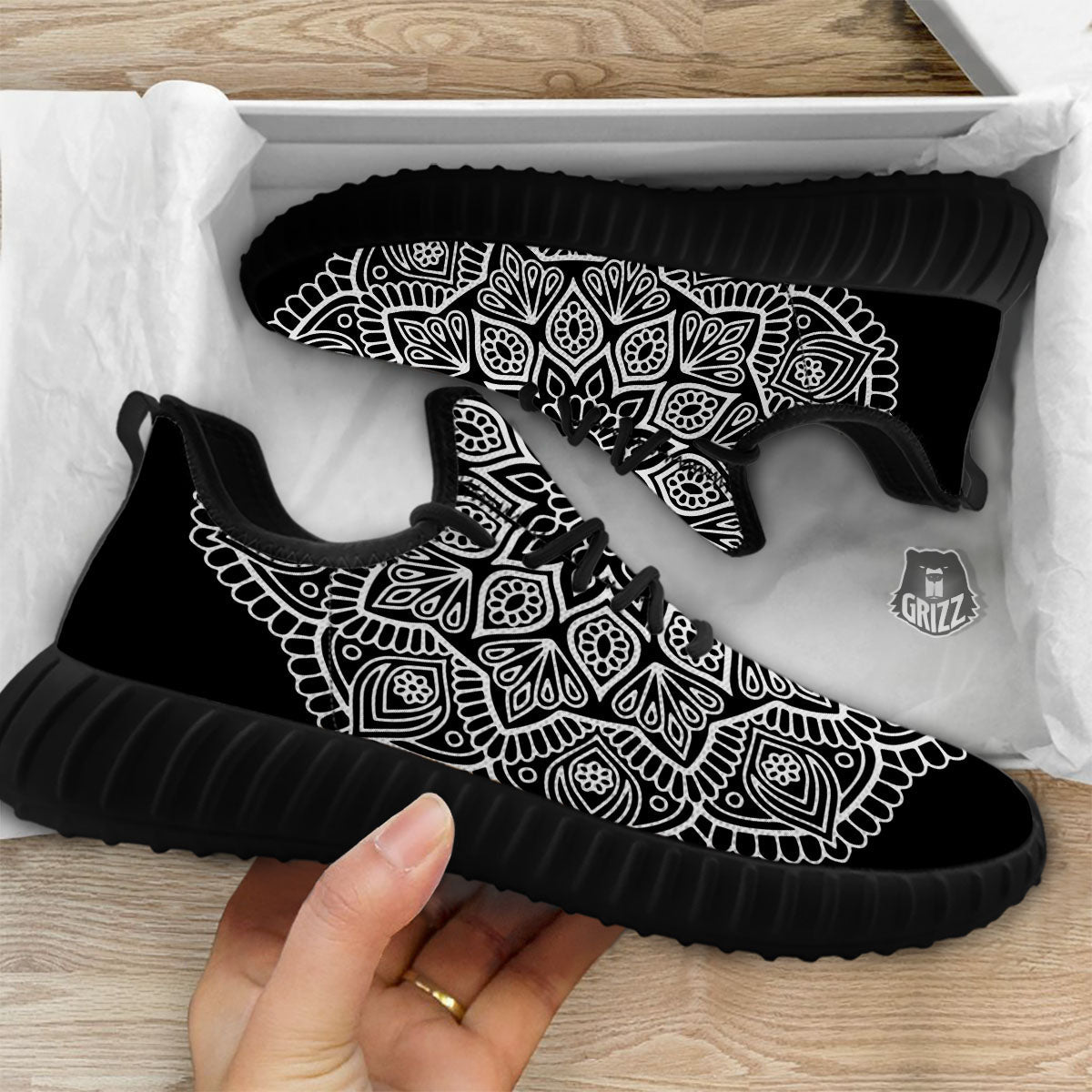 Abstract Mandala White And Black Print Black Walking Shoes-grizzshop