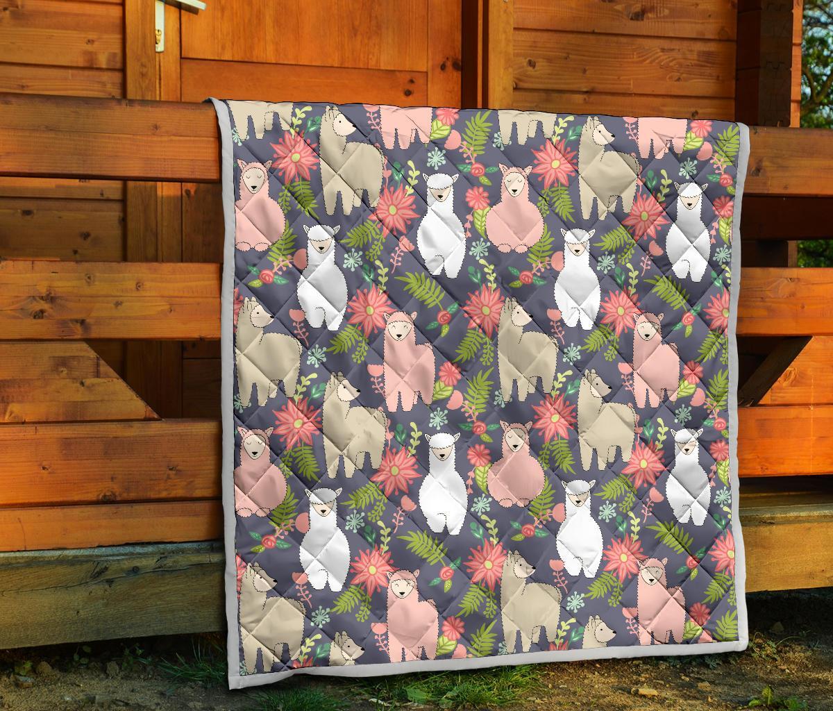 Alpaca Floral Pattern Print Quilt-grizzshop