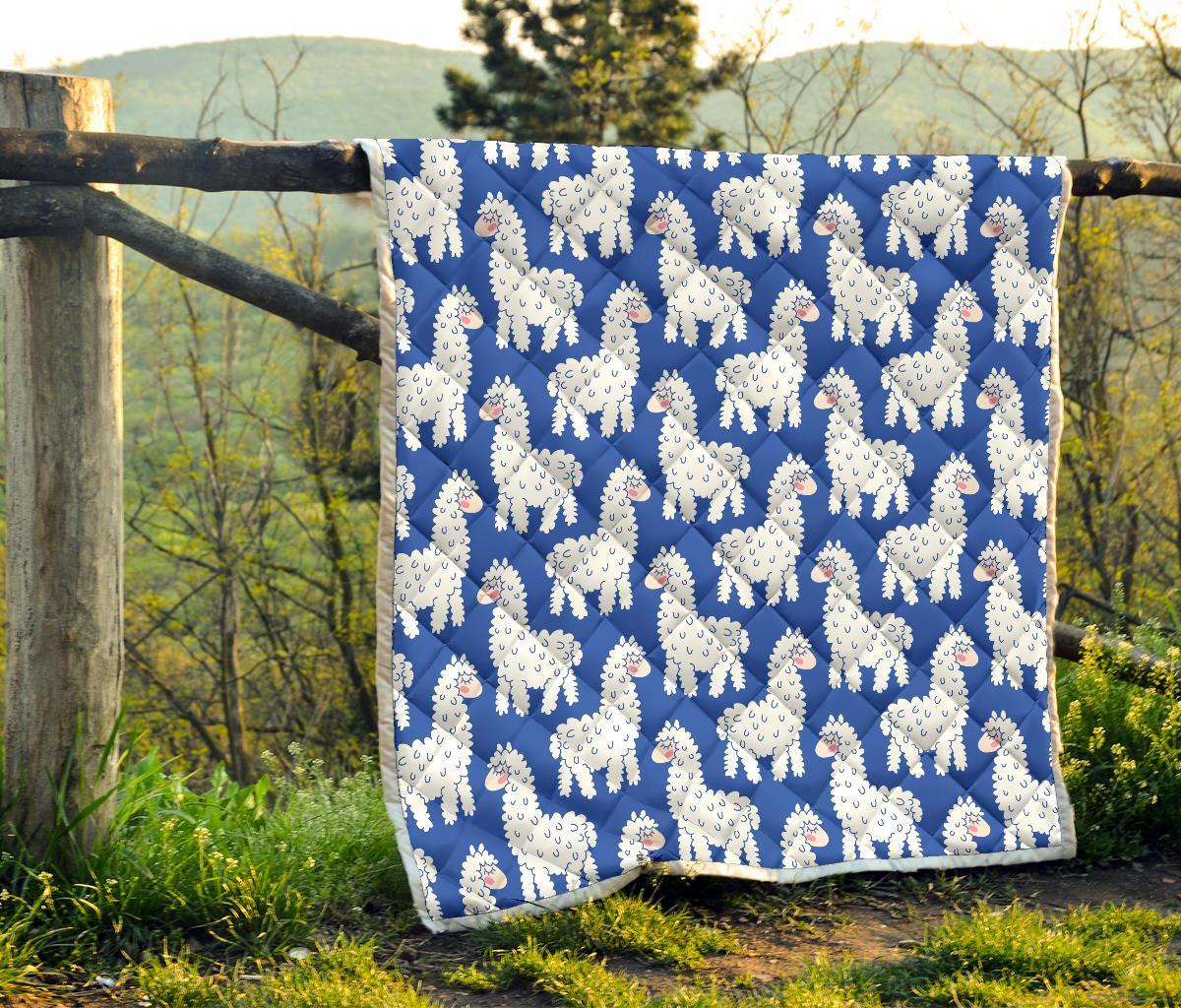 Alpaca Print Pattern Quilt-grizzshop