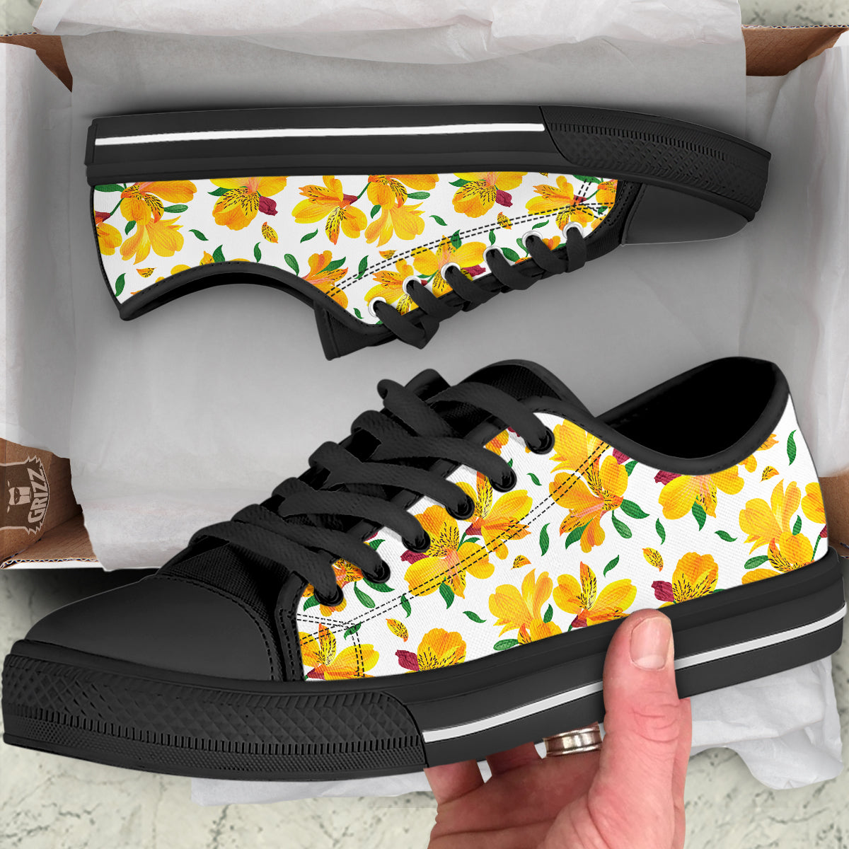 Alstroemeria Yellow Print Pattern Black Low Top Shoes-grizzshop