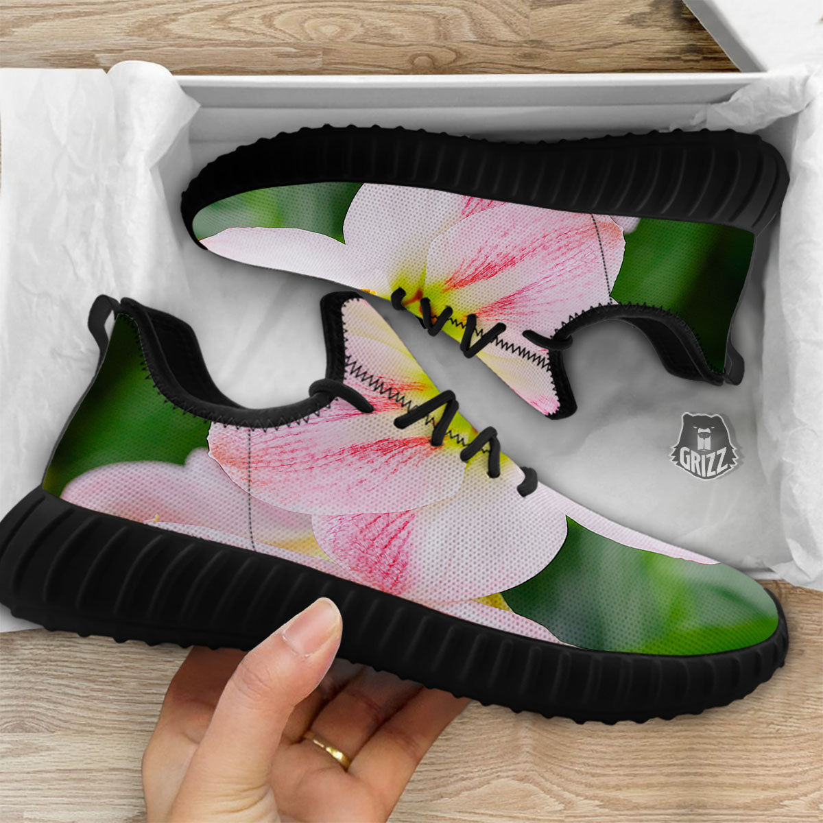 Amaryllis Pink And White Print Black Walking Shoes-grizzshop