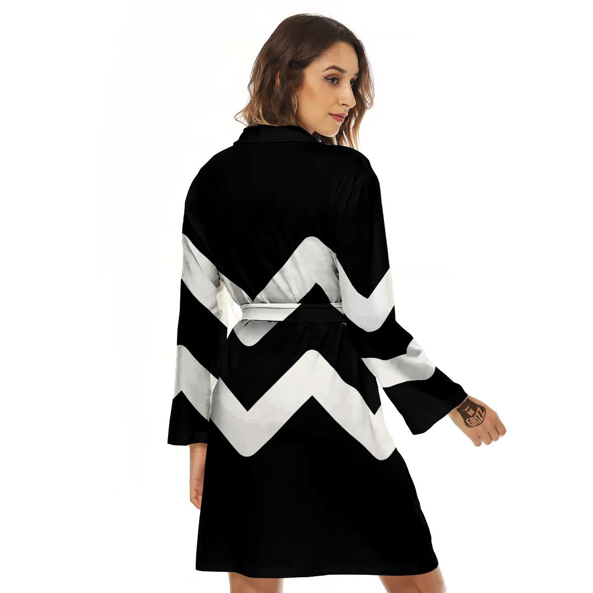 Aquarius Sign White And Black Print Women's Robe-grizzshop