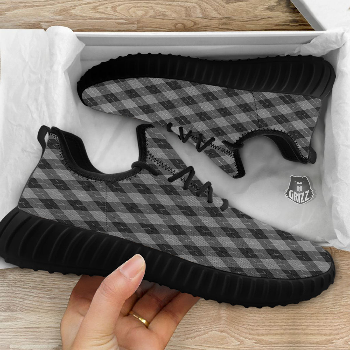 Argyle Shadow Grey Print Pattern Black Walking Shoes-grizzshop