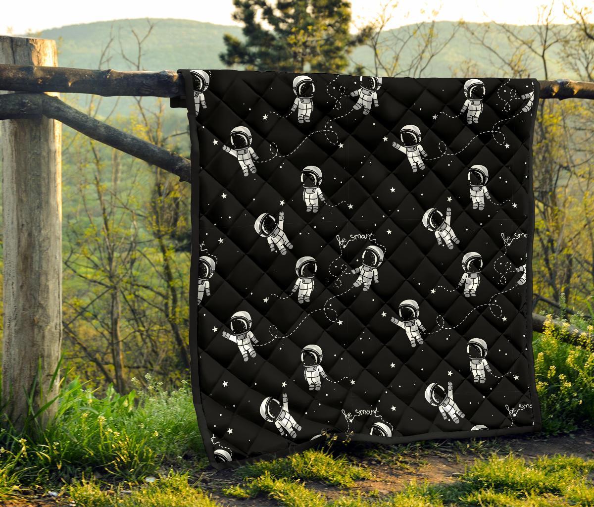 Astronaut Pattern Print Quilt-grizzshop