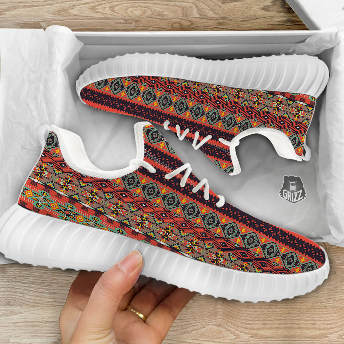 Aztec Native Tribal Print Pattern White Walking Shoes-grizzshop