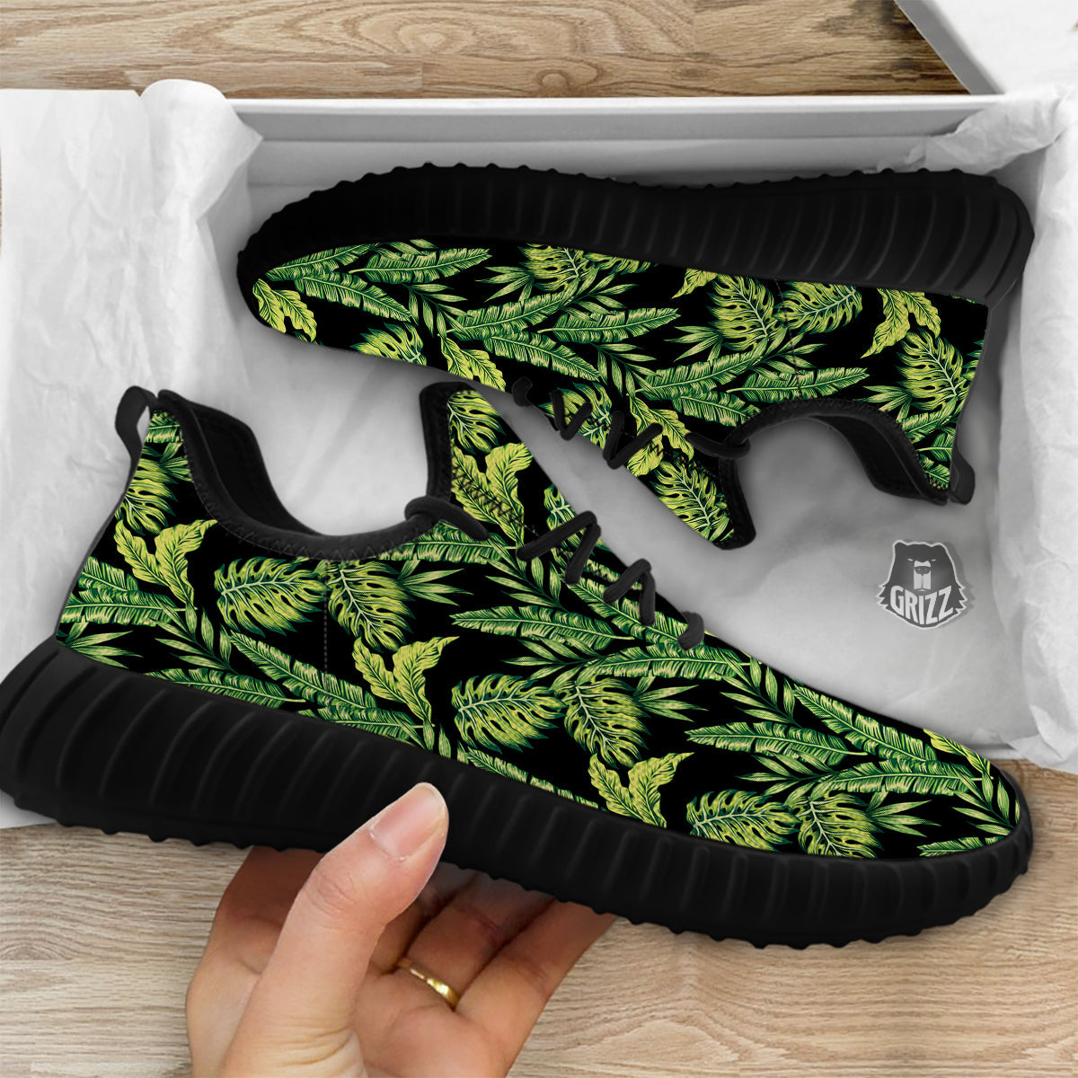 Banana Palm Leaf Print Pattern Black Walking Shoes-grizzshop
