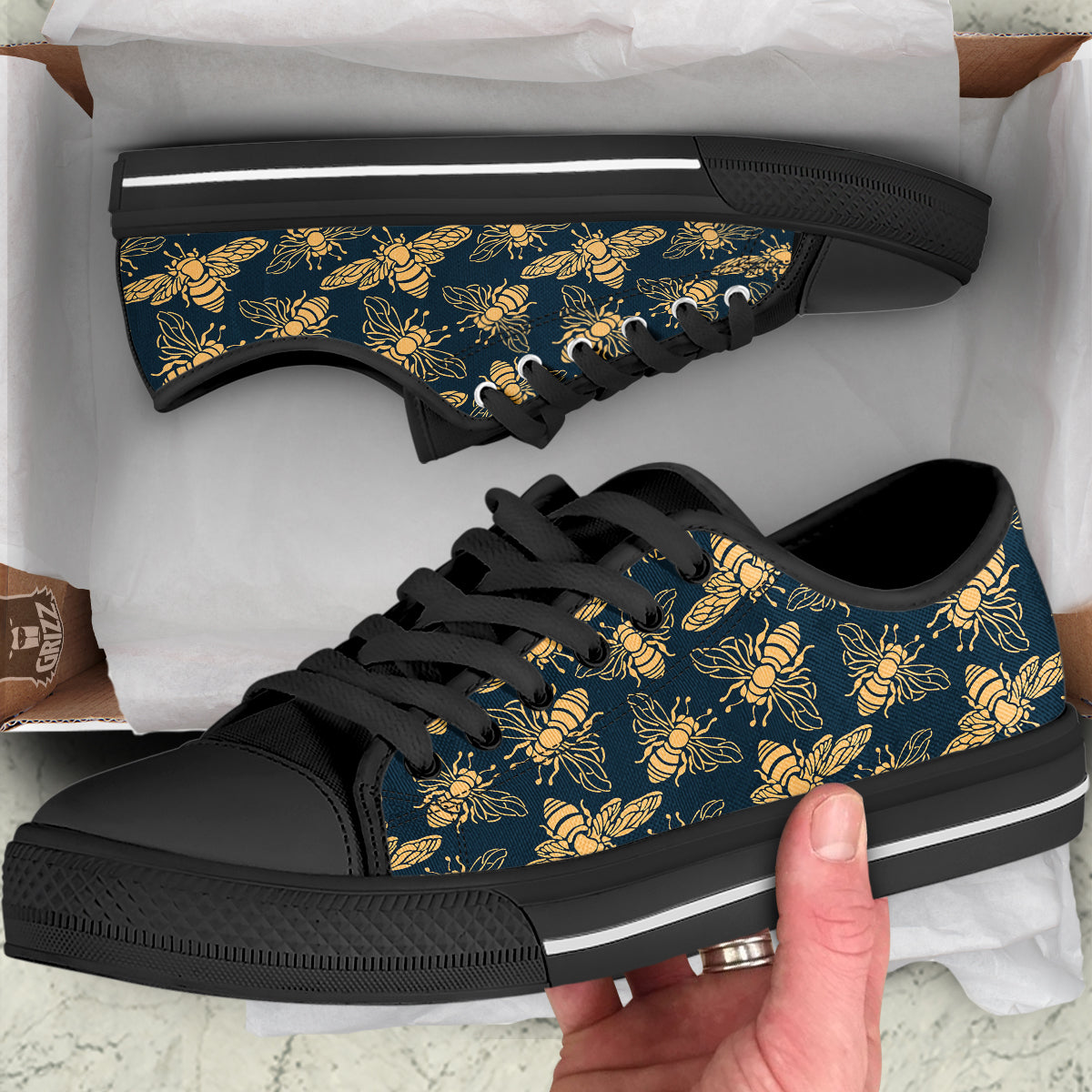 Bee Vintage Print Pattern Black Low Top Shoes-grizzshop