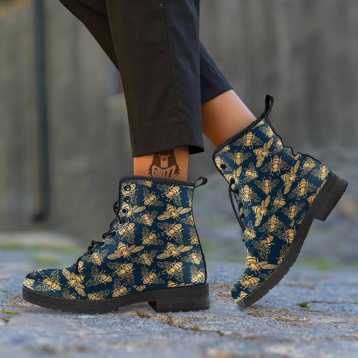 Bee Vintage Print Pattern Leather Boots-grizzshop