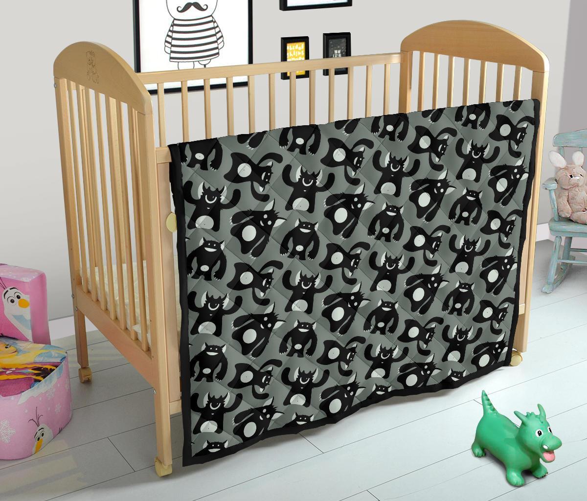 Black Bigfoot Pattern Print Quilt-grizzshop