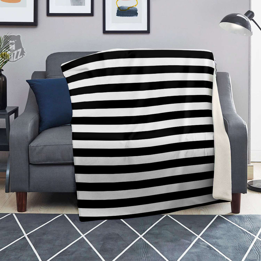Black Color Striped Print Blanket-grizzshop