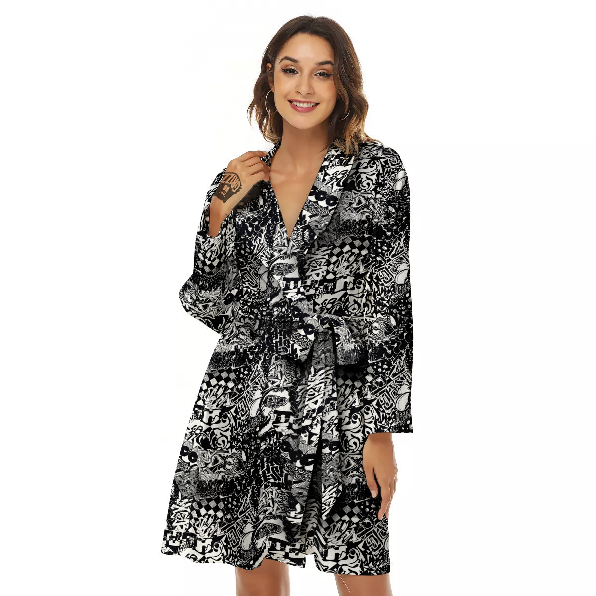 Black and White Graffity Street Art Print Pattern Women's Robe-grizzshop