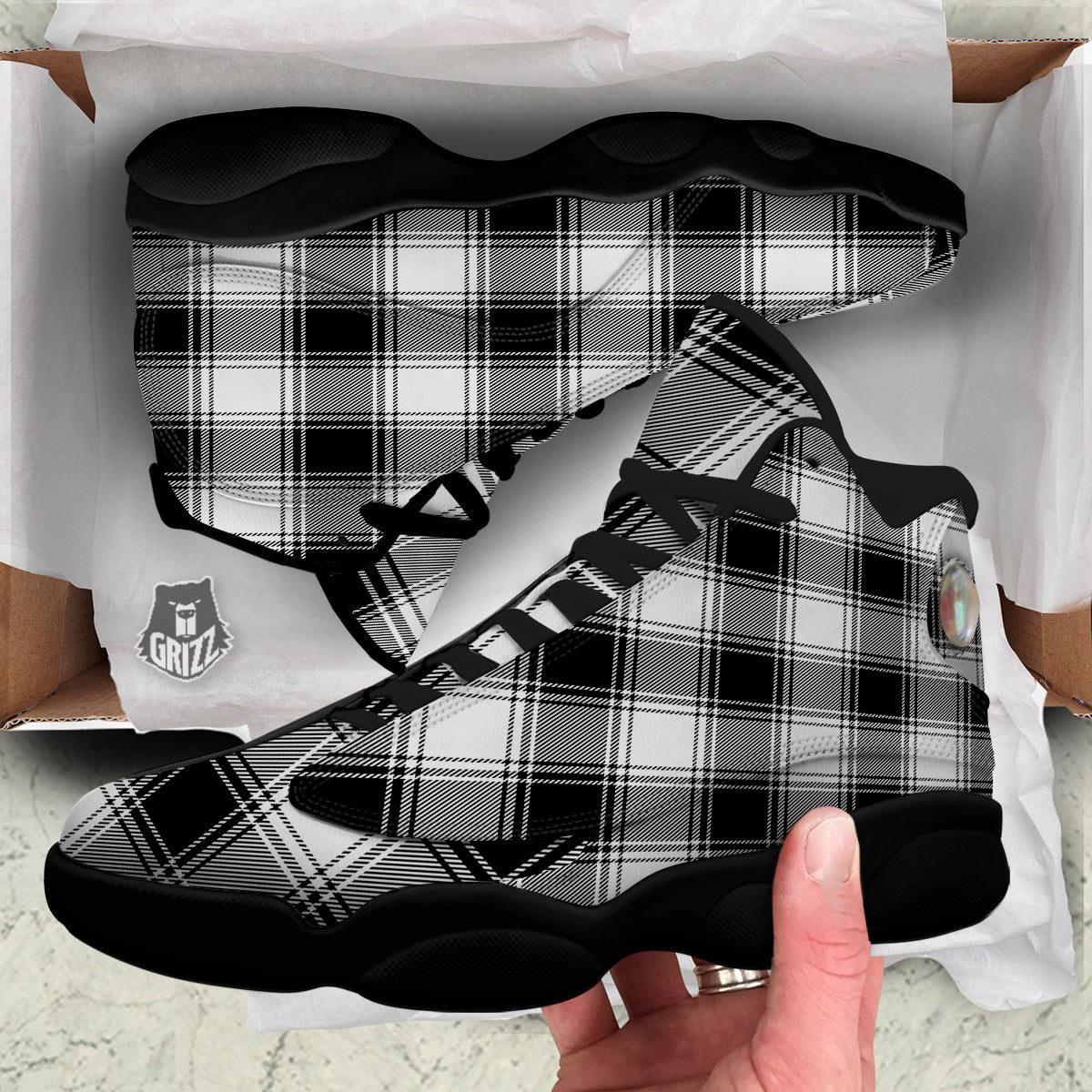 Border Tartan White And Black Print Pattern Black Basketball Shoes-grizzshop