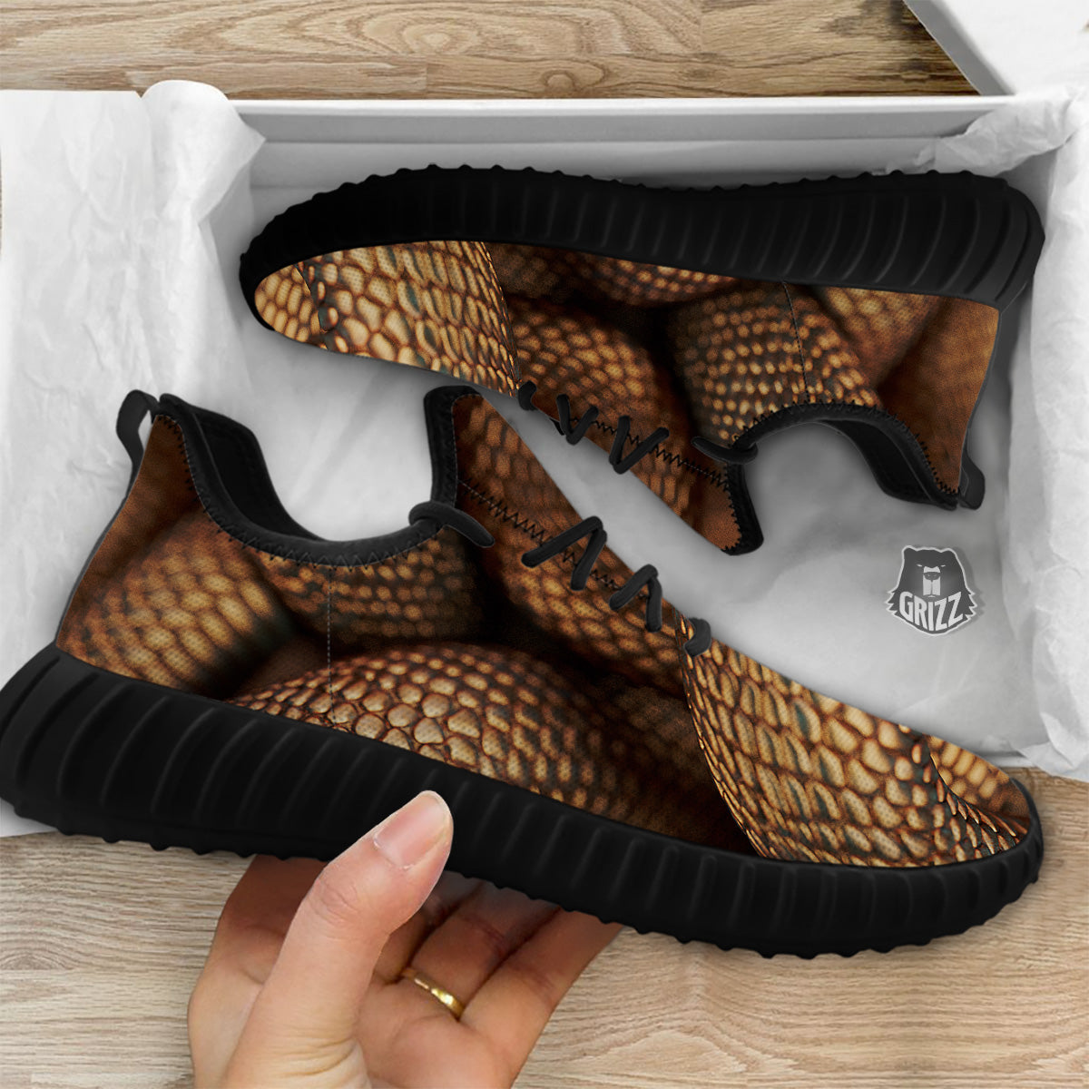 Bronze Snake Print Black Walking Shoes-grizzshop