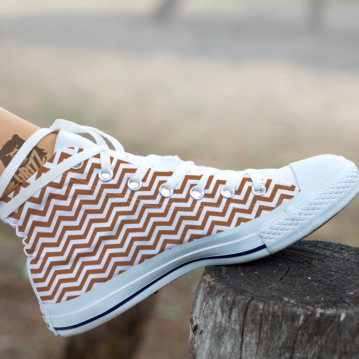 Bronze Zigzag Print Pattern White High Top Shoes-grizzshop