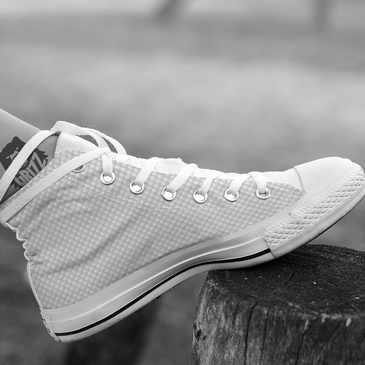 Bumps Texture Print White High Top Shoes-grizzshop