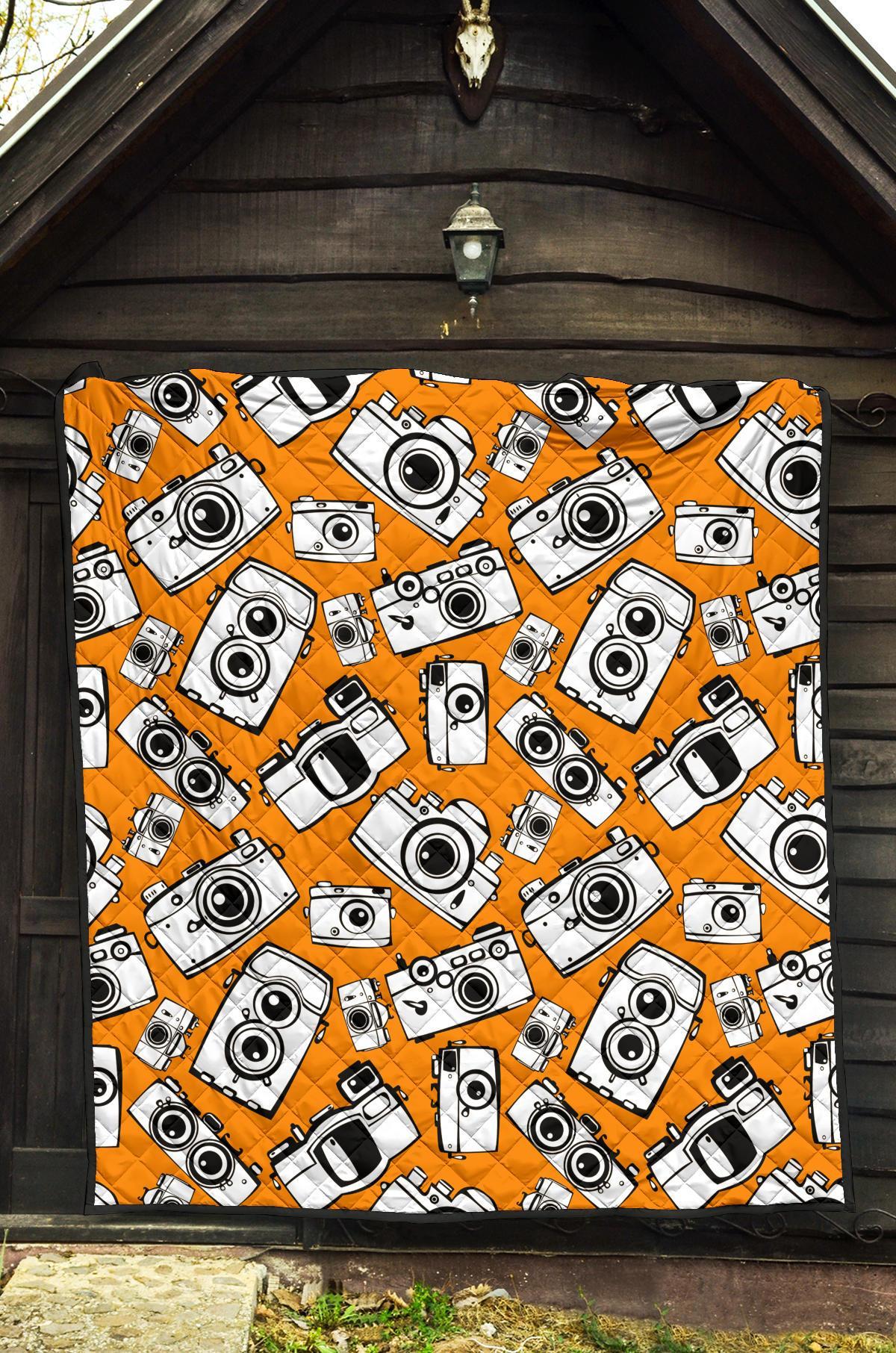 Camera Pattern Print Quilt-grizzshop