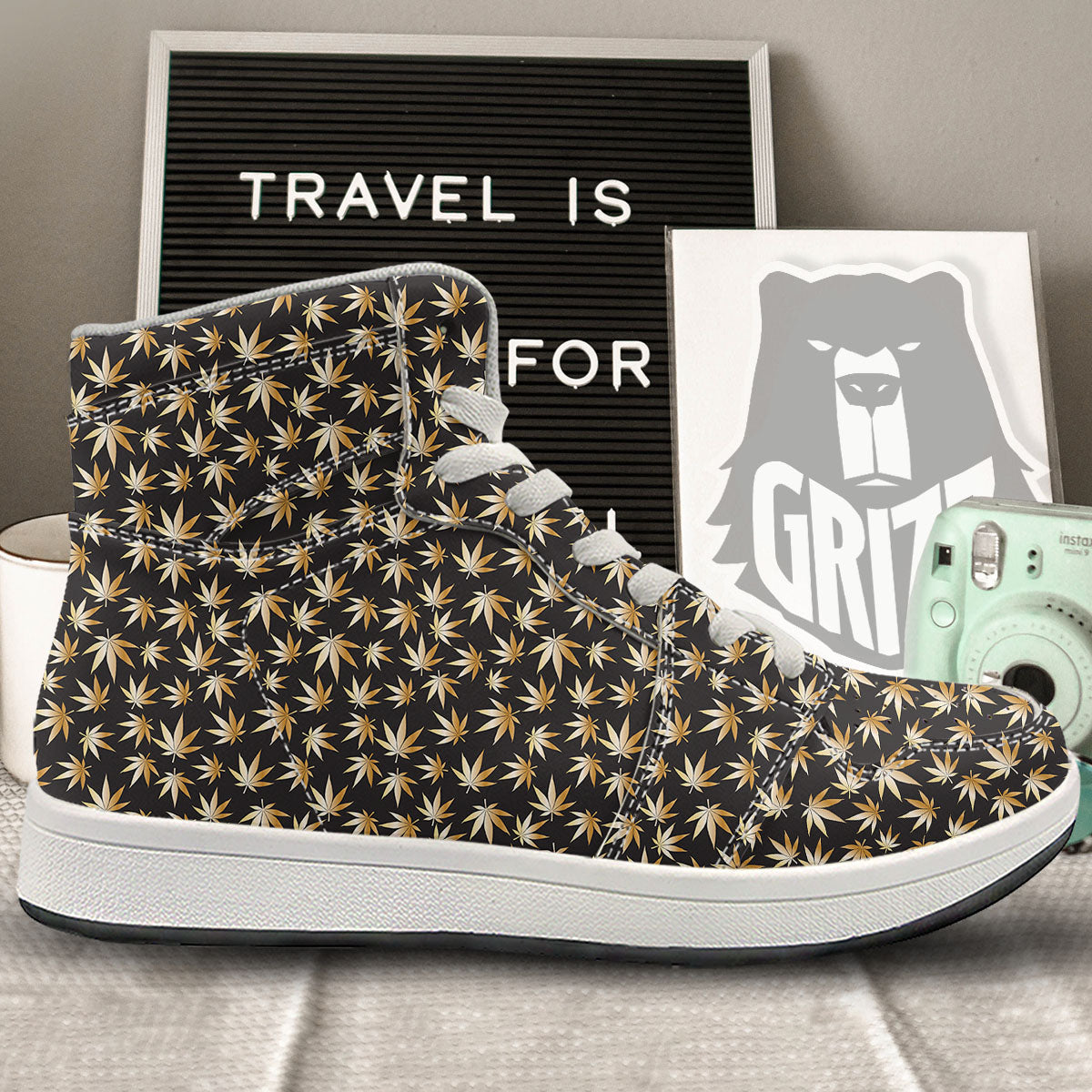 Cannabis Leaf Gold Print Pattern High Top Sneakers-grizzshop