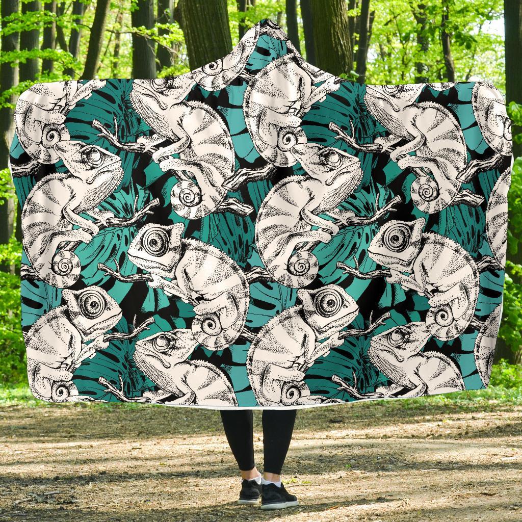Cartoon Chameleon Pattern Print Hooded Blanket-grizzshop