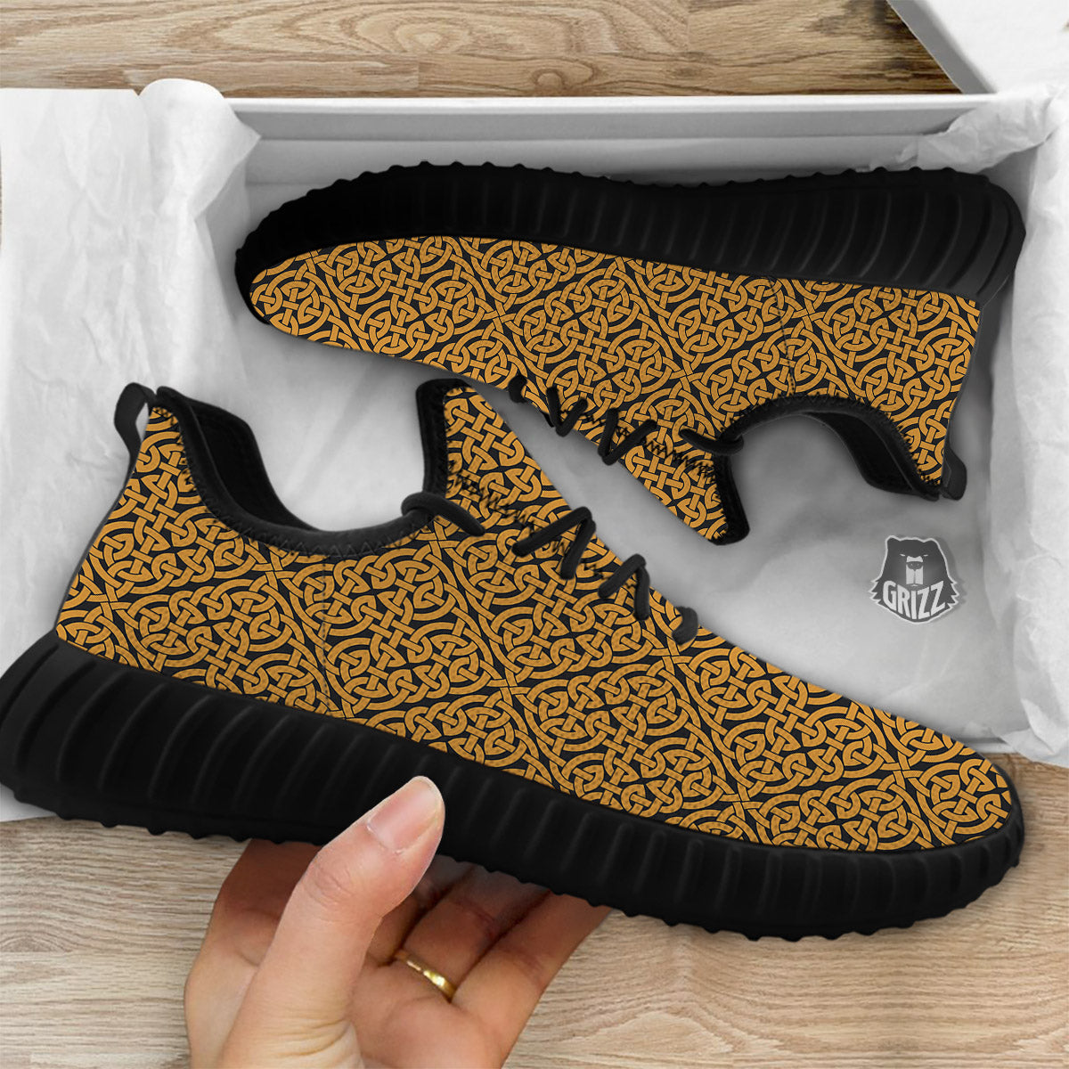Celtic Knot Print Pattern Black Walking Shoes-grizzshop