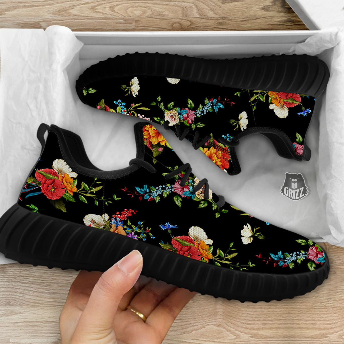Chamomile And Poppy Print Pattern Black Walking Shoes-grizzshop