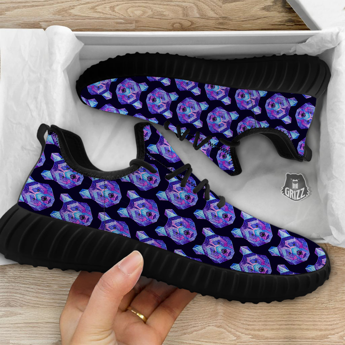 Cosmic Polygonal Bear Print Pattern Black Walking Shoes-grizzshop