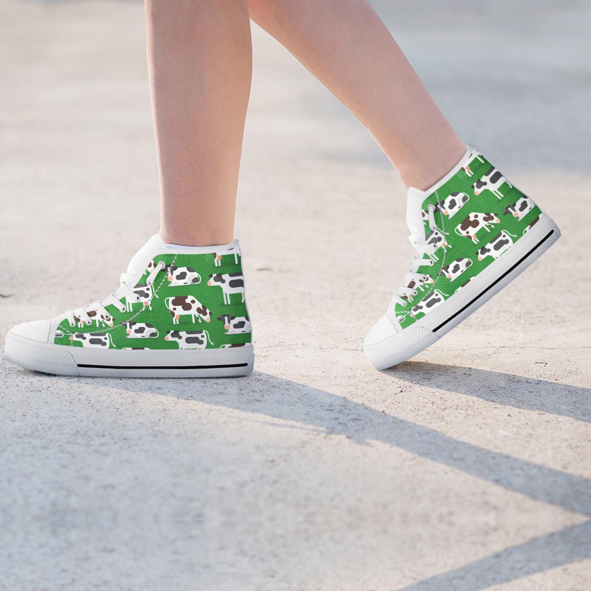 Cow In Green Grass Print Women's High Top Shoes-grizzshop