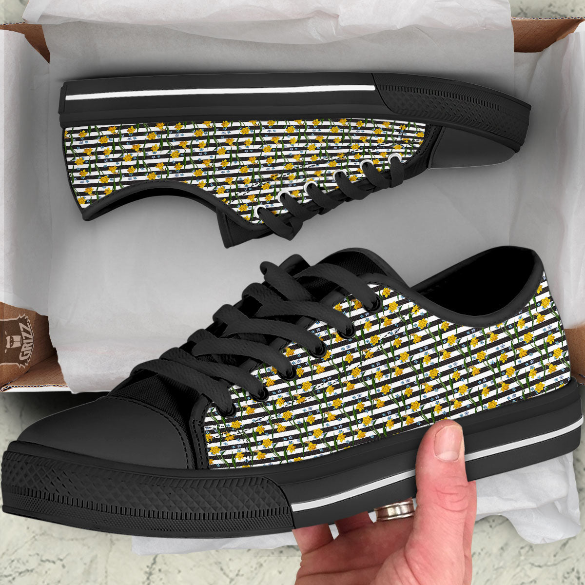 Daffodil Black Striped Print Pattern Black Low Top Shoes-grizzshop