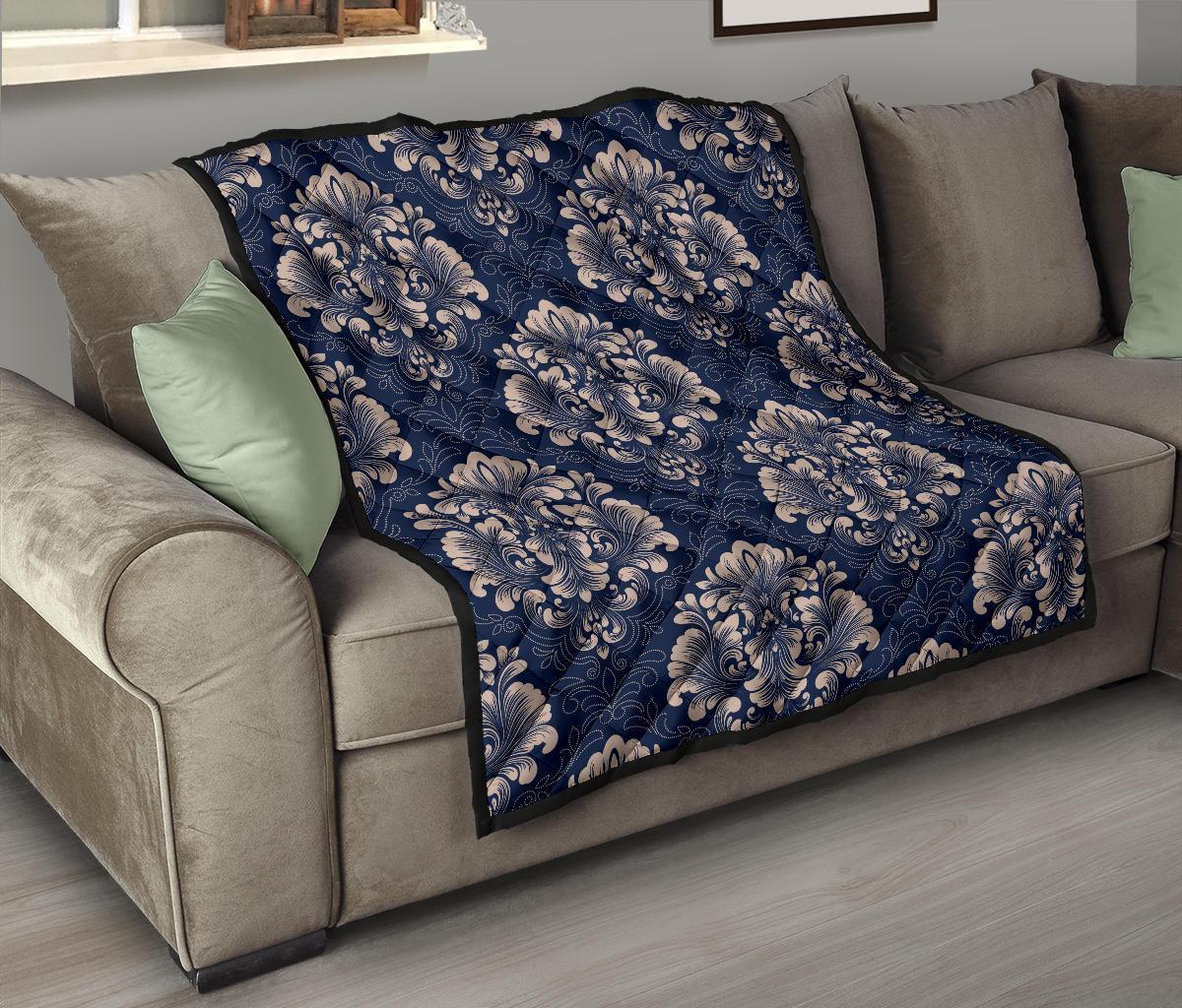 Damask Pattern Print Quilt-grizzshop