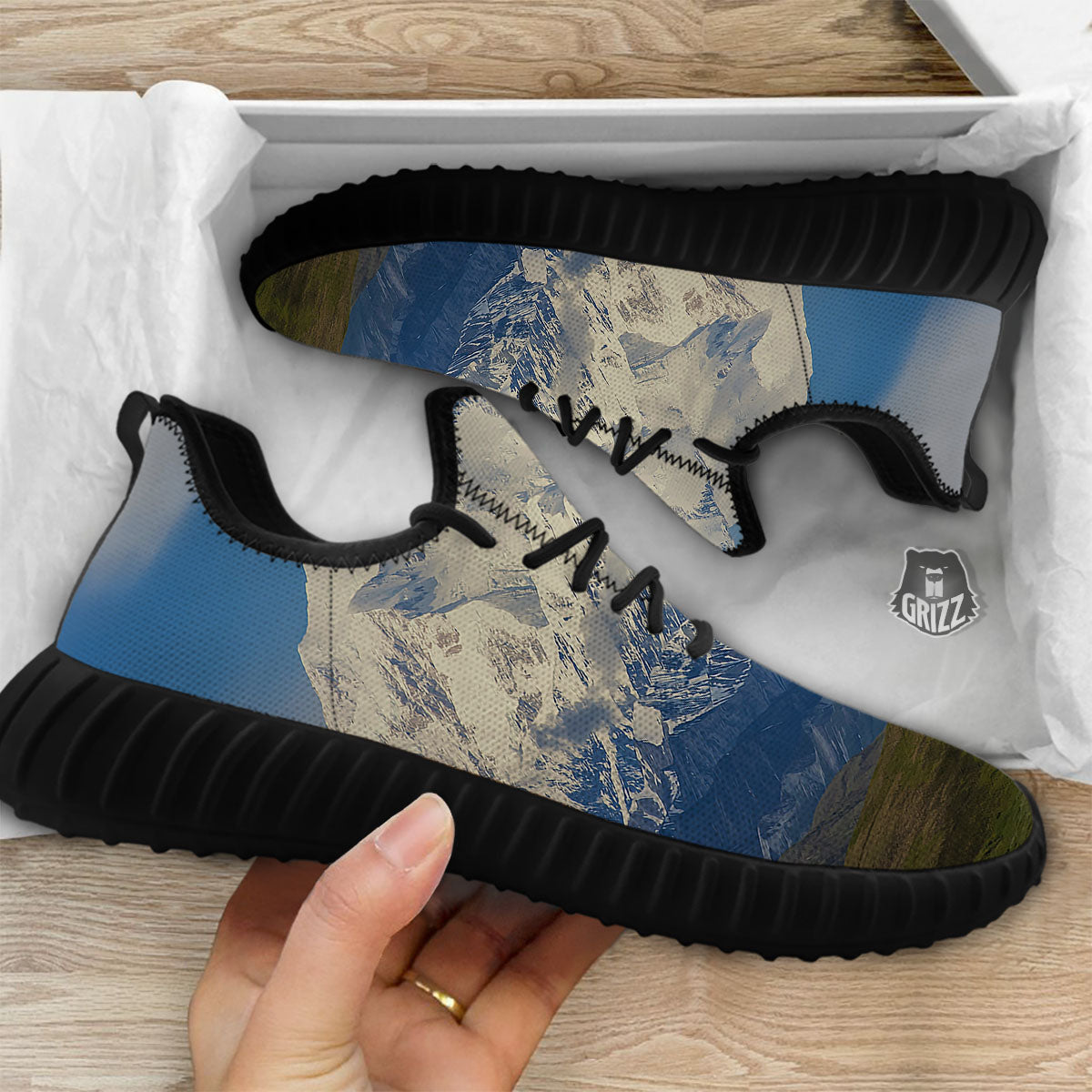 Denali Mountain Print Black Walking Shoes-grizzshop