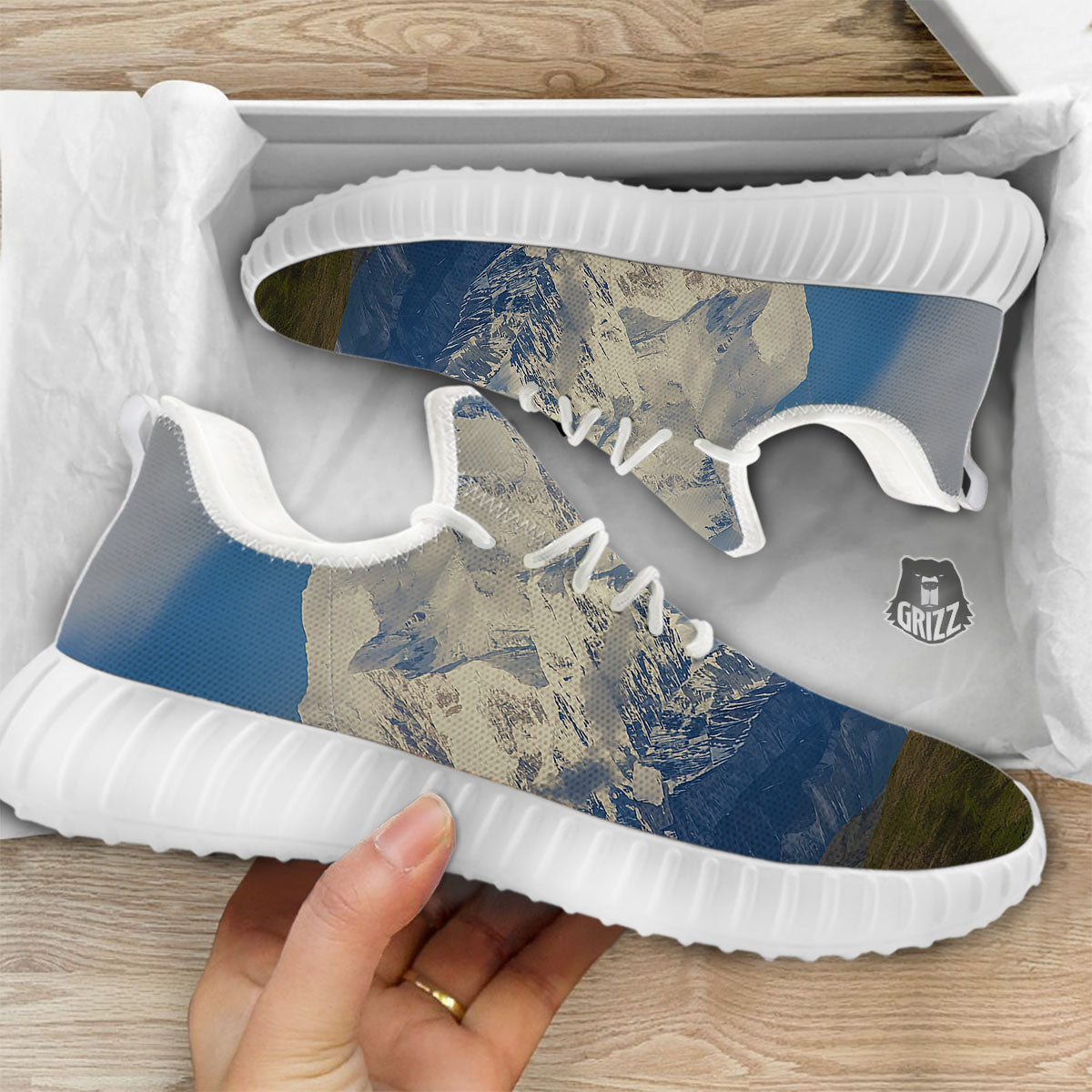 Denali Mountain Print White Walking Shoes-grizzshop