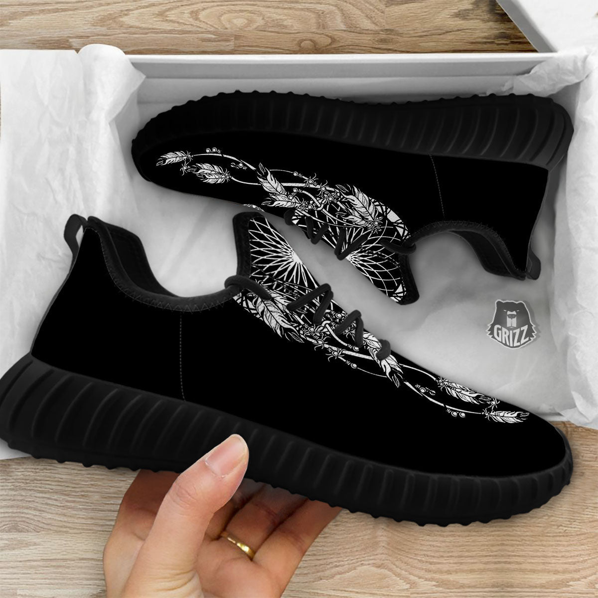 Dream Catcher White And Black Print Black Walking Shoes-grizzshop