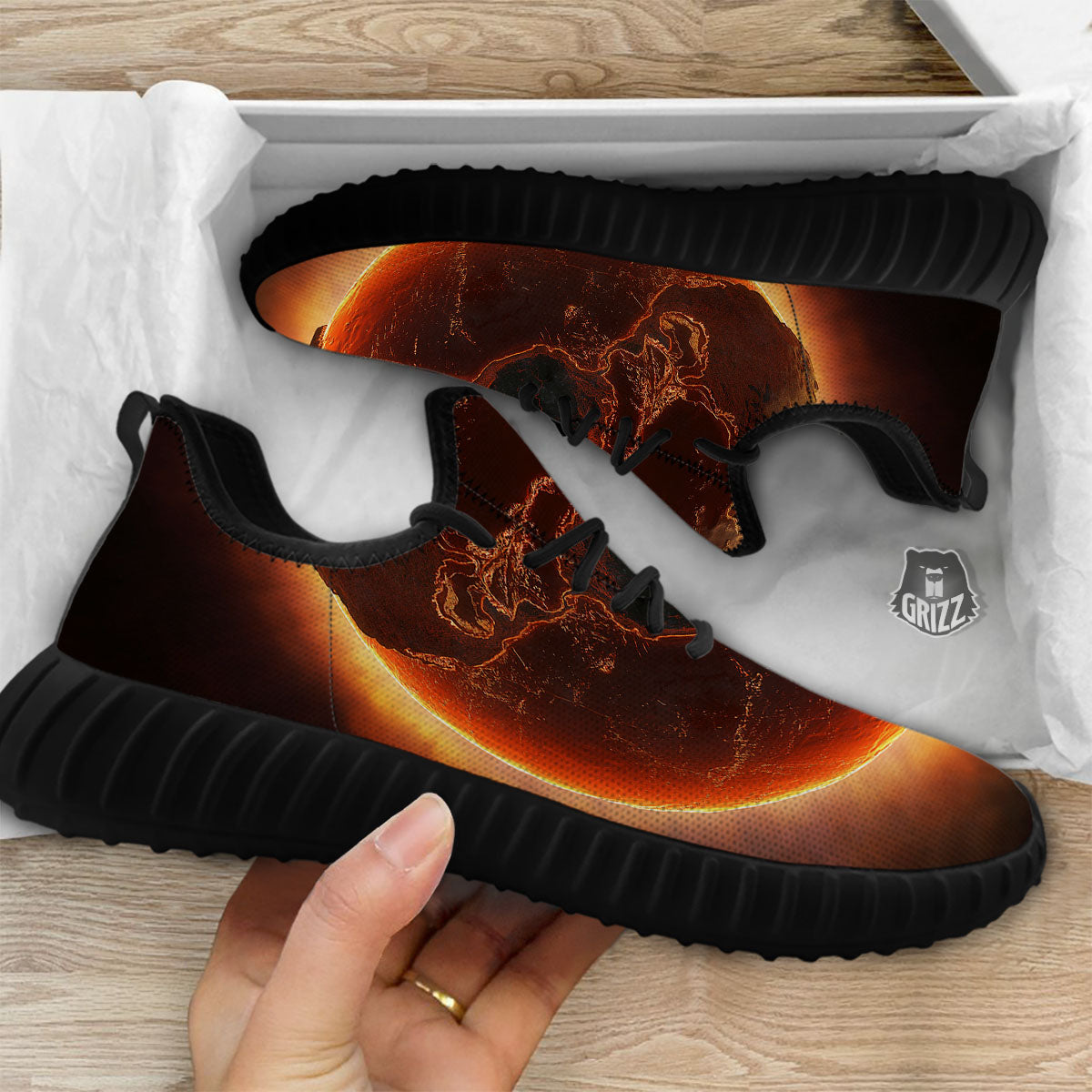 Earth Burning Print Black Walking Shoes-grizzshop