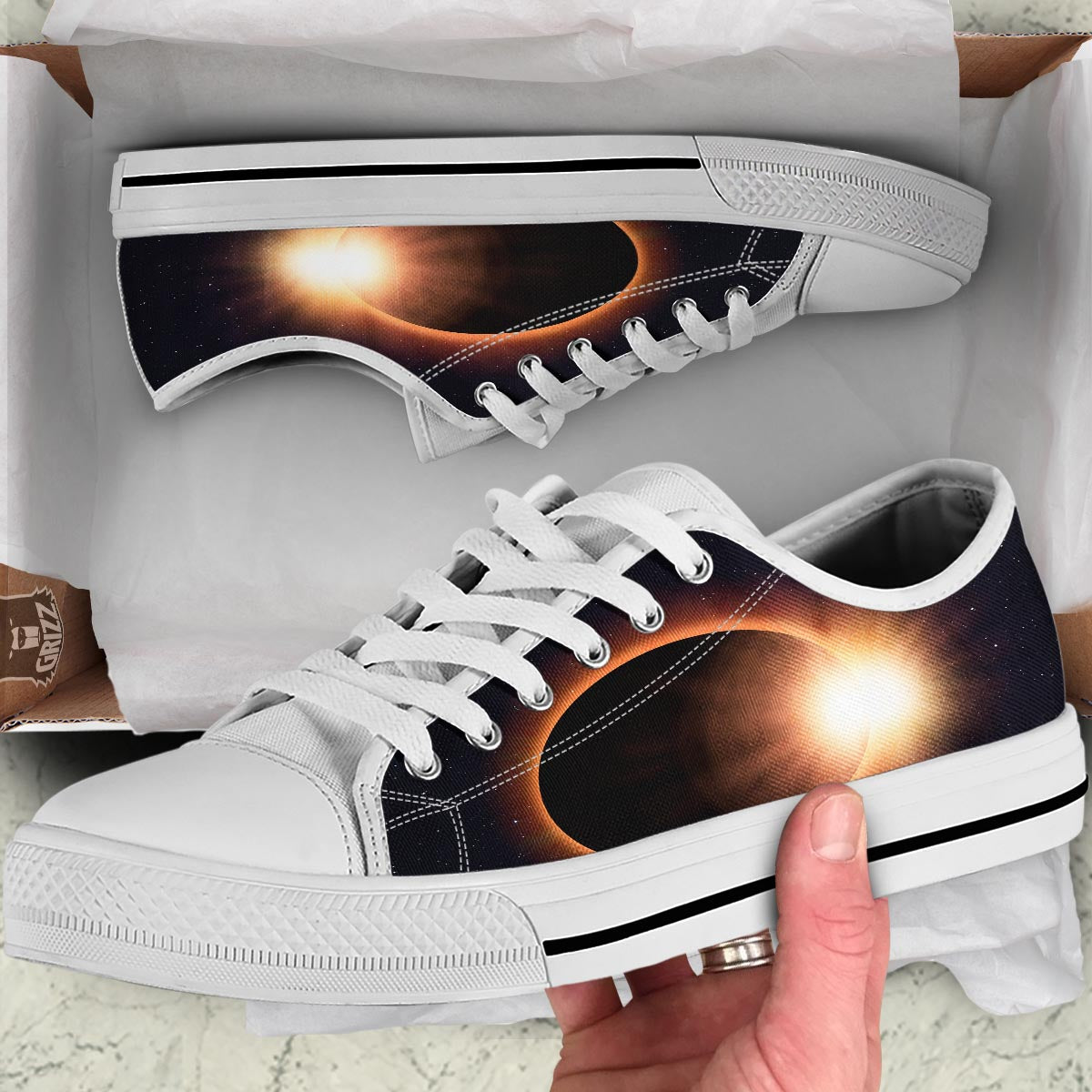 Eclipse Total Solar Print White Low Top Shoes-grizzshop