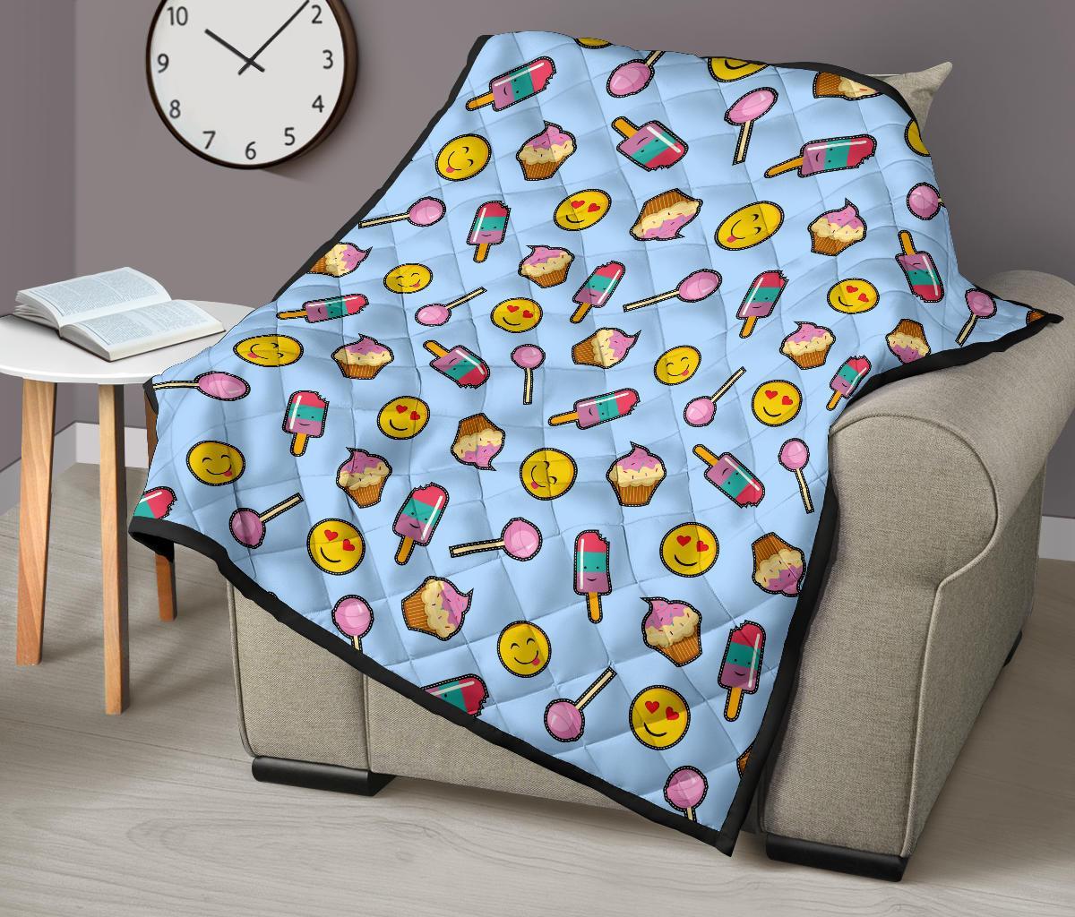 Emoji Dessert Pattern Print Quilt-grizzshop