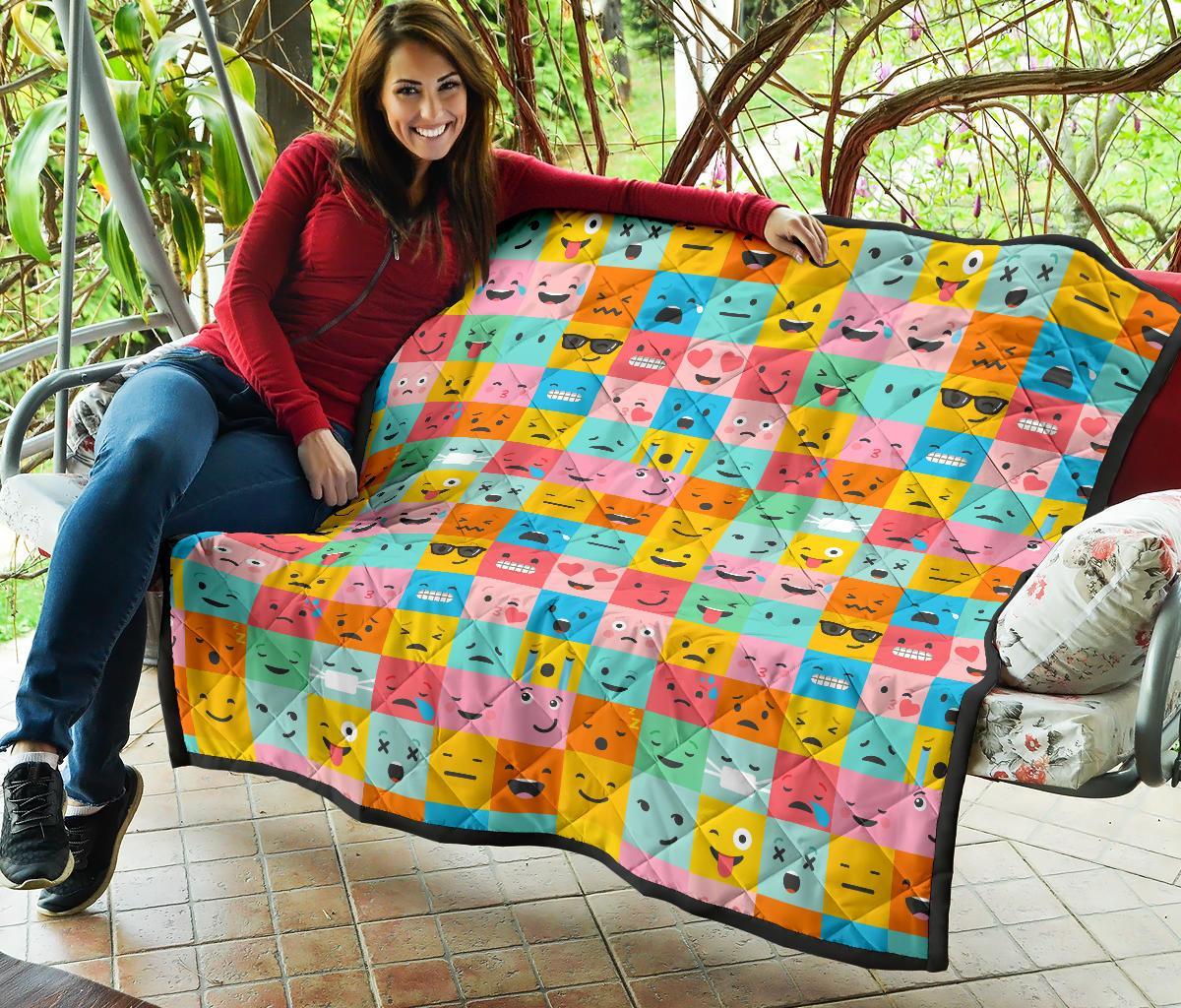 Emoji Pattern Print Quilt-grizzshop