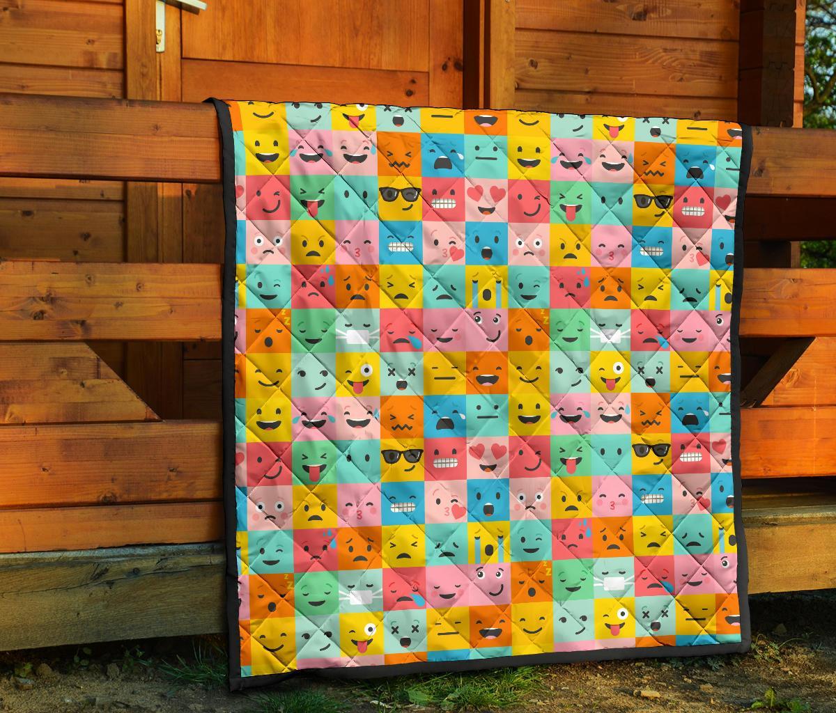 Emoji Pattern Print Quilt-grizzshop