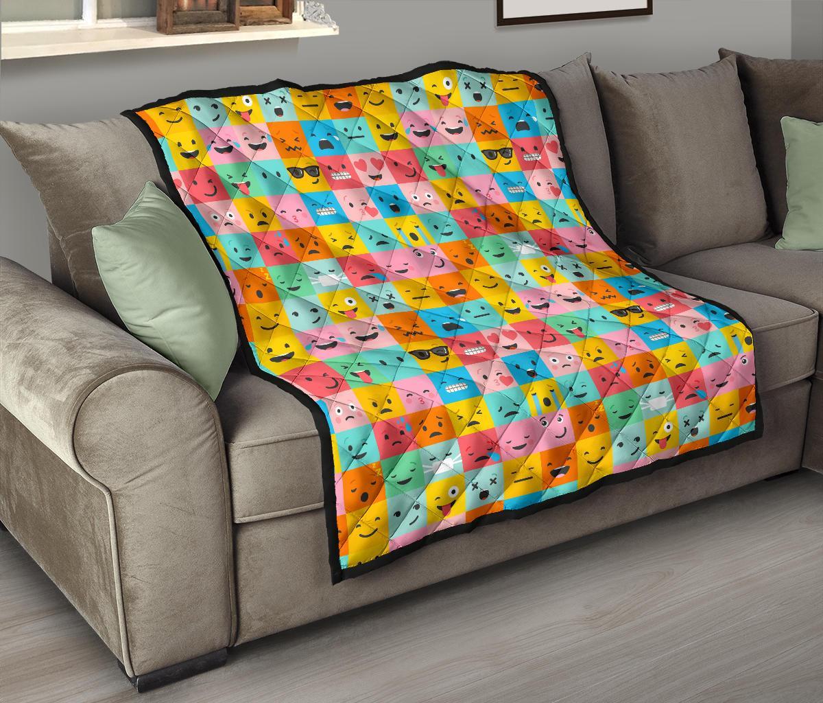 Emoji Pattern Print Quilt-grizzshop